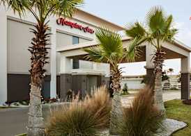 Hampton Inn Waycross 2
