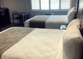 Deluxe Inn Hawthorne/ LAX 4