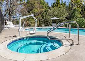 SUPER 8 BY WYNDHAM WILLITS 2