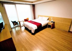 Sunbeach Resort 5