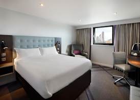 Premier Inn London County Hall 3