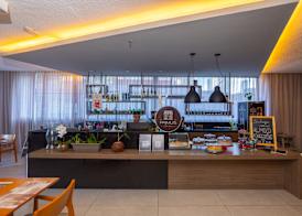 Ramada Flat 3