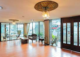 SK Boutique Mahanakhon 3