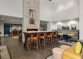 Hampton Inn & Suites Pittsburgh/Harmarville 5