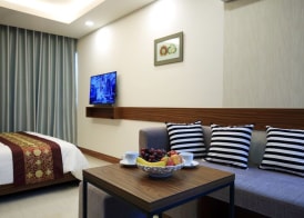 Aviva Saigon Pearl 4
