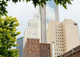 Hampton Inn & Suites by Hilton - Dallas / Downtown, TX 2