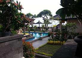Dewa Bharata Bungalows Candidasa 5