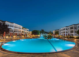 Bitzaro Grande Hotel & Suites 3