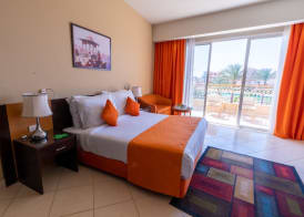 Parrotel Lagoon Waterpark Resort 5