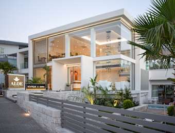 Aloe Boutique Hotel & Suites - adults only, Chania | Best deals |  lastminute.com