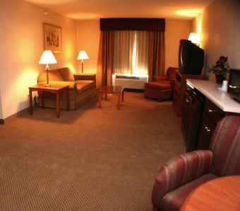 Seasons Inn & Suites Highland 3