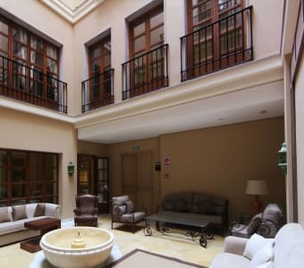 Hotel Casa Consistorial 2
