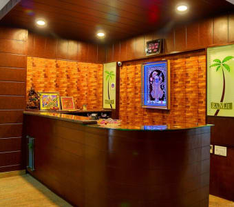 Hotel Royal Palm - A Budget Hotel in Udaipur 2