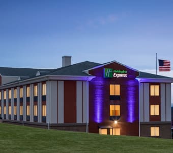 Holiday Inn Express & Suites East Greenbush (Albany-Skyline), an IHG Hotel 1
