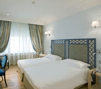 Hotel with parking in Rome  Grand Hotel Palatino 4 Stars