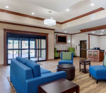 Comfort Suites West Monroe near Ike Hamilton Expo Center 2