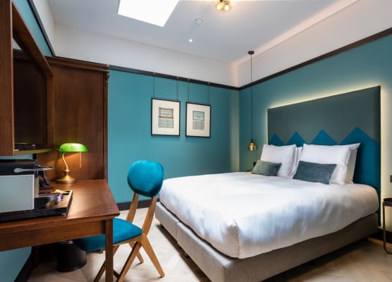 The Hendrick's Hotel 1