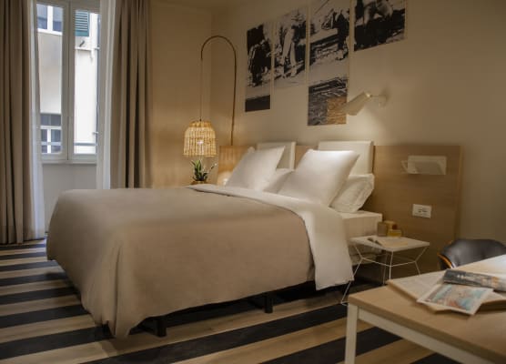 room Select Via Veneto 1