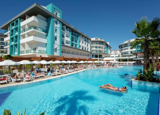 Seashell Resort & Spa 1