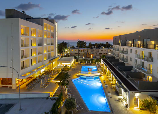 Anemi Hotel & Suites 1