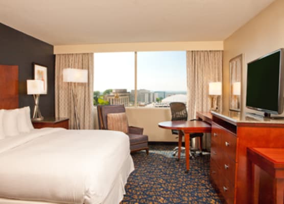 DoubleTree by Hilton Nashville Downtown 1