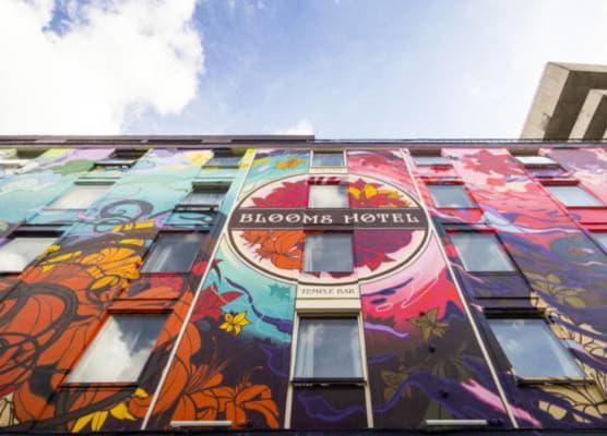 Blooms Hotel 1