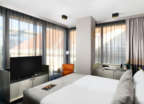 Emerald Hotel by Continental Group 1