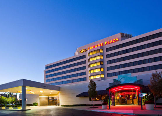 Crowne Plaza AUBURN HILLS by IHG 1