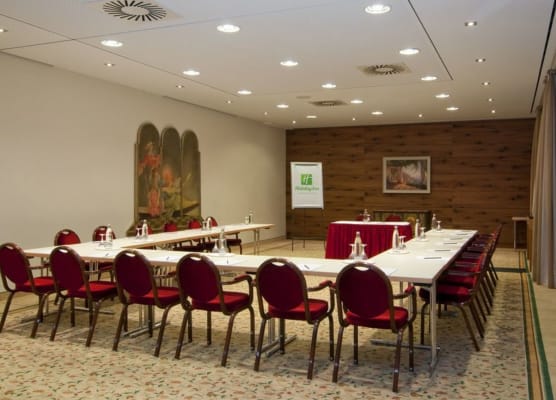 Holiday Inn NÜRNBERG CITY CENTRE by IHG 1
