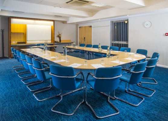 Holiday Inn Express CAMBRIDGE by IHG 1
