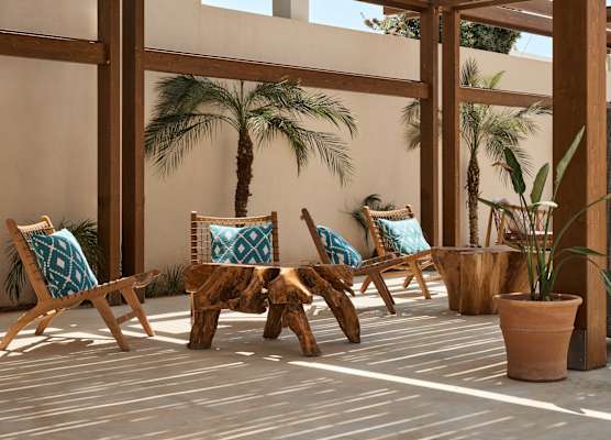 Uzenie All Suites Boutique Resort 1