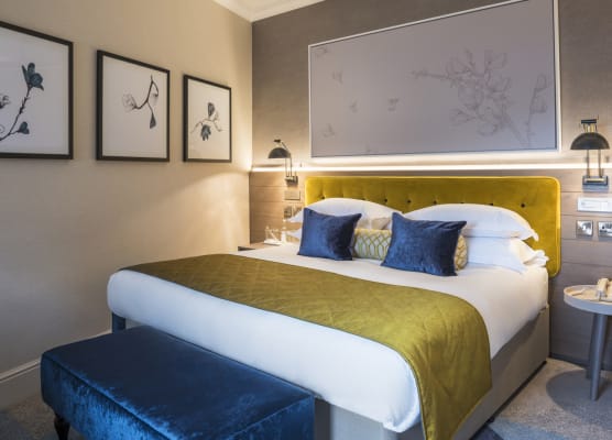 Sloane Place 1