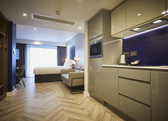 Roomzzz York City 1