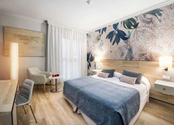 Salles Hotel Málaga Centro 1