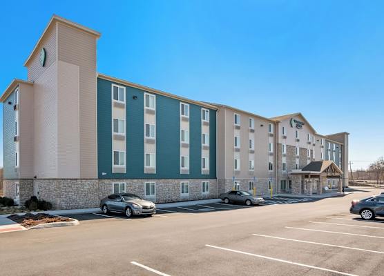 WoodSpring Suites Newington - Hartford South 1
