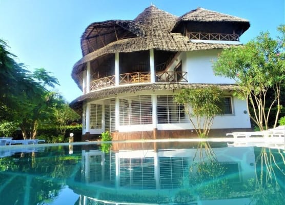 Room in B&B - Watamu, Nestled Between Pristine Beaches and Lush Tropical Forest 1