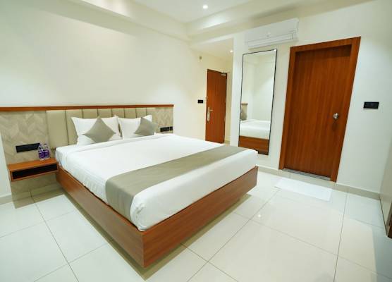 LEONAR HOTEL 1