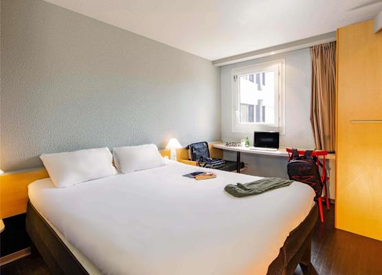ibis Mulhouse Ile Napoleon 1