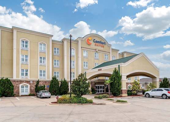 Comfort Suites Vicksburg 1