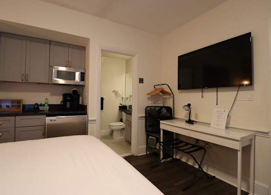 Good Hotels Boston 1