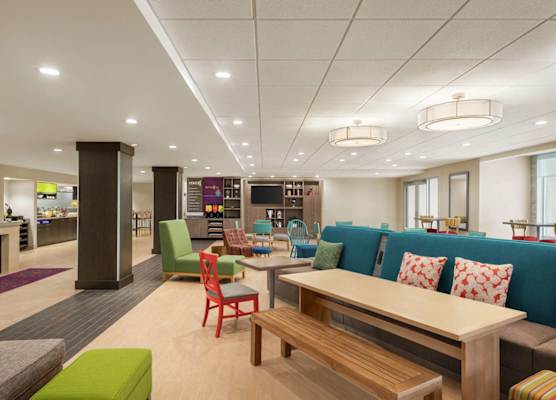 Home2 Suites by Hilton Woodbridge Potomac Mills 1