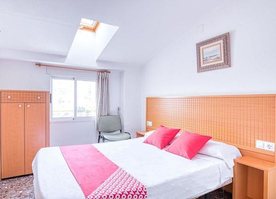 OYO Hostal Nova Picanya 1