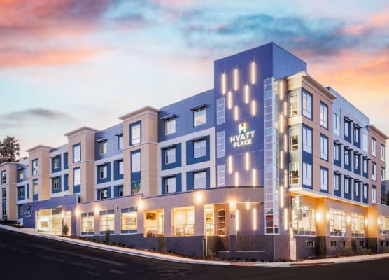 Hyatt Place San Carlos 1