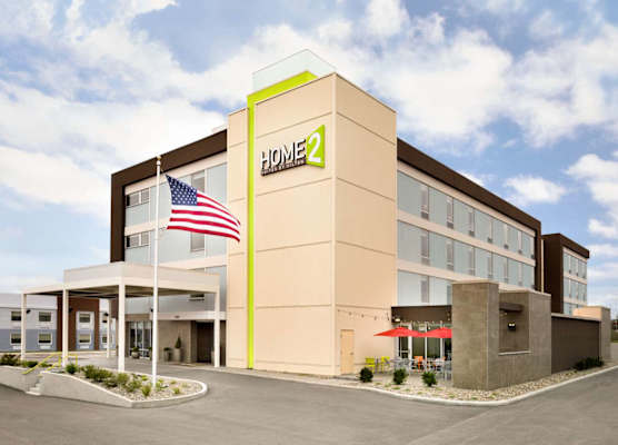 Home2 Suites by Hilton Cleveland Beachwood 1