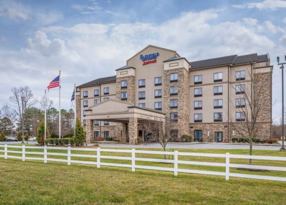 Fairfield Inn Suites Elkin Jonesville 1