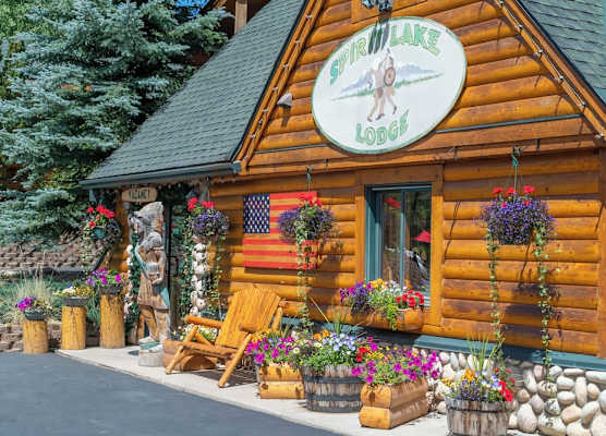 Spirit Lake Lodge 1