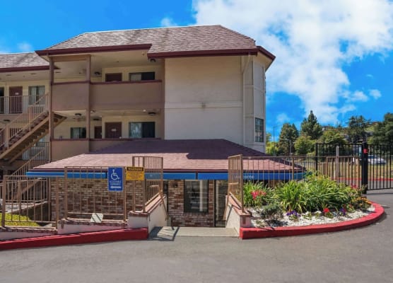 Econo Lodge Vallejo Fairgrounds 1