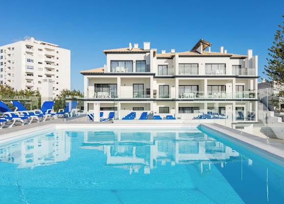 Correeira Luxury Residence 1