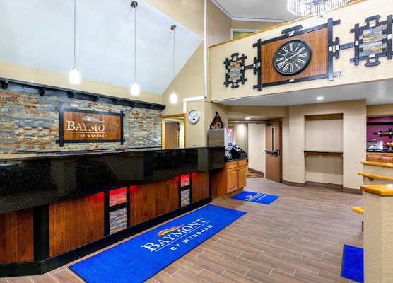 Baymont Inn & Suites by Wyndham Mukwonago 1