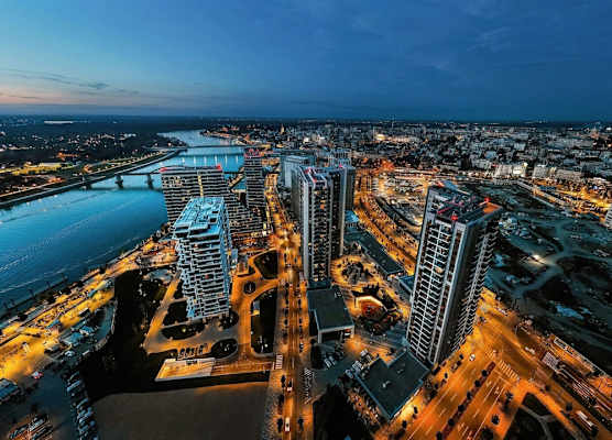 Queen's Park Residence Apartments 1